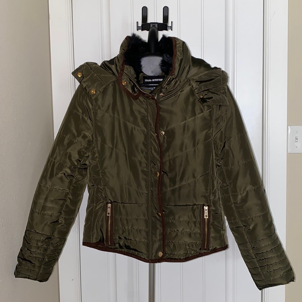 SOLD‼️ Puffer Jacket